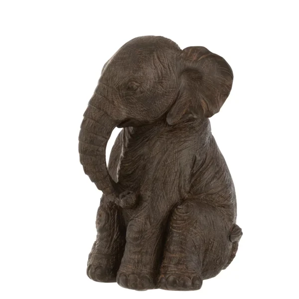 Elefant sidder
